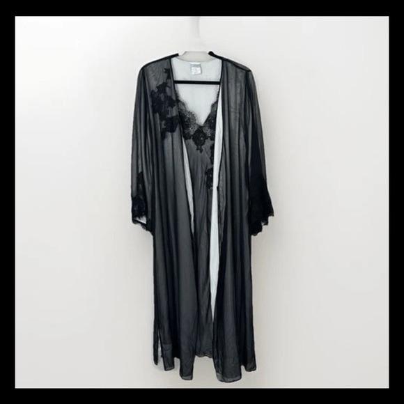 Cabernet Other - Cabernet Sleepwear Robe & Nightgown Set Black White Satin 2 Piece NEW Sz Medium